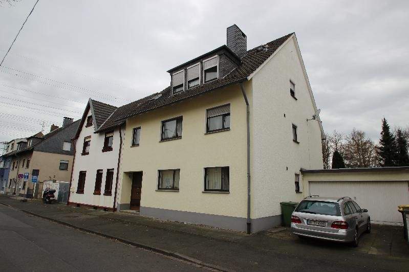 Thumbnail-Großes 3-Familienhaus 350 m² Wohnfläche Wintergarten 830 m² Grundstück erzielbare Miete 44.000 EUR +NK