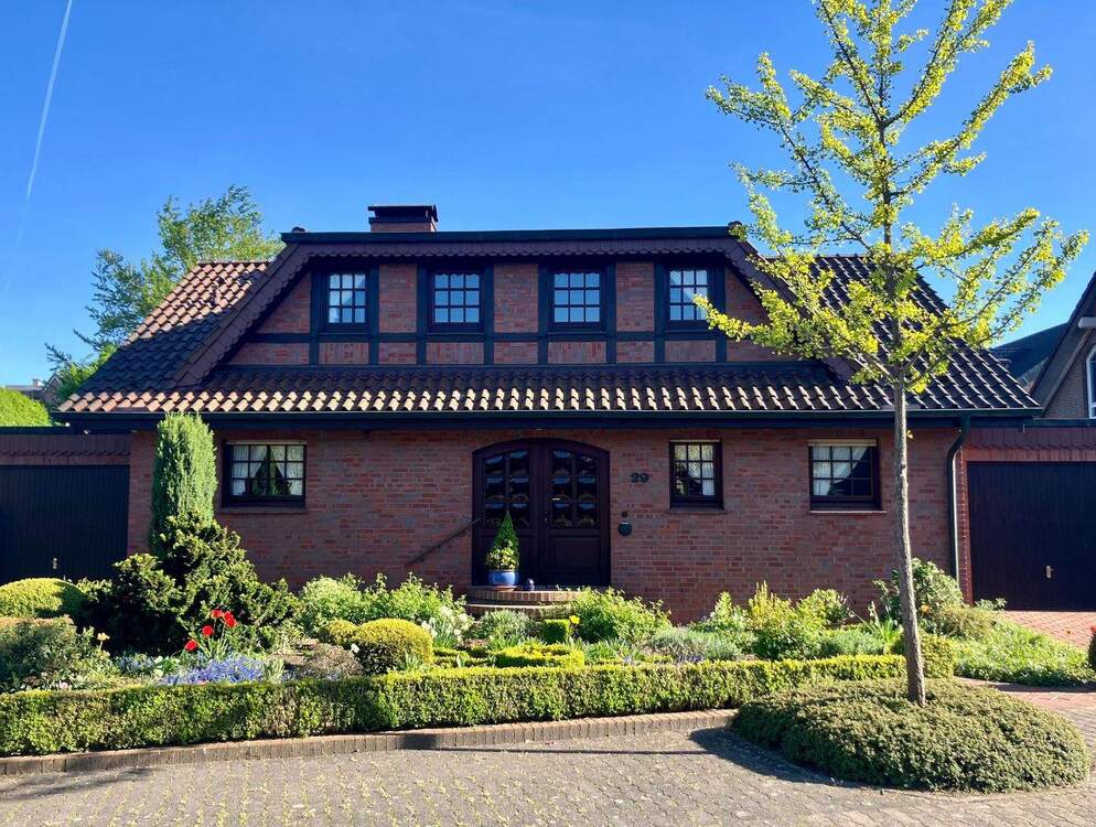 Thumbnail-Ahlener Westen: Ein- Zweifamilienhaus in ruhiger Wohnlage!