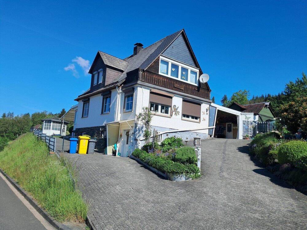 Thumbnail-Idyllisches Einfamilienhaus mit großem Grundstück