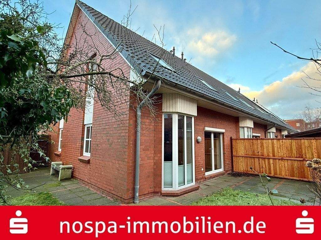 Thumbnail-Reserviert: Reihenendhaus mit Terrasse Richtung Süden und Gartenhaus in Holzbauweise in Husum