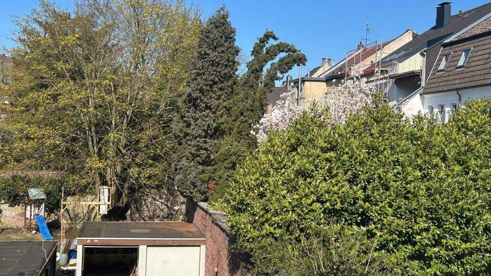 Thumbnail-Moderne 3-Zimmer-Wohnung mit Balkon, Aufzug und Garage