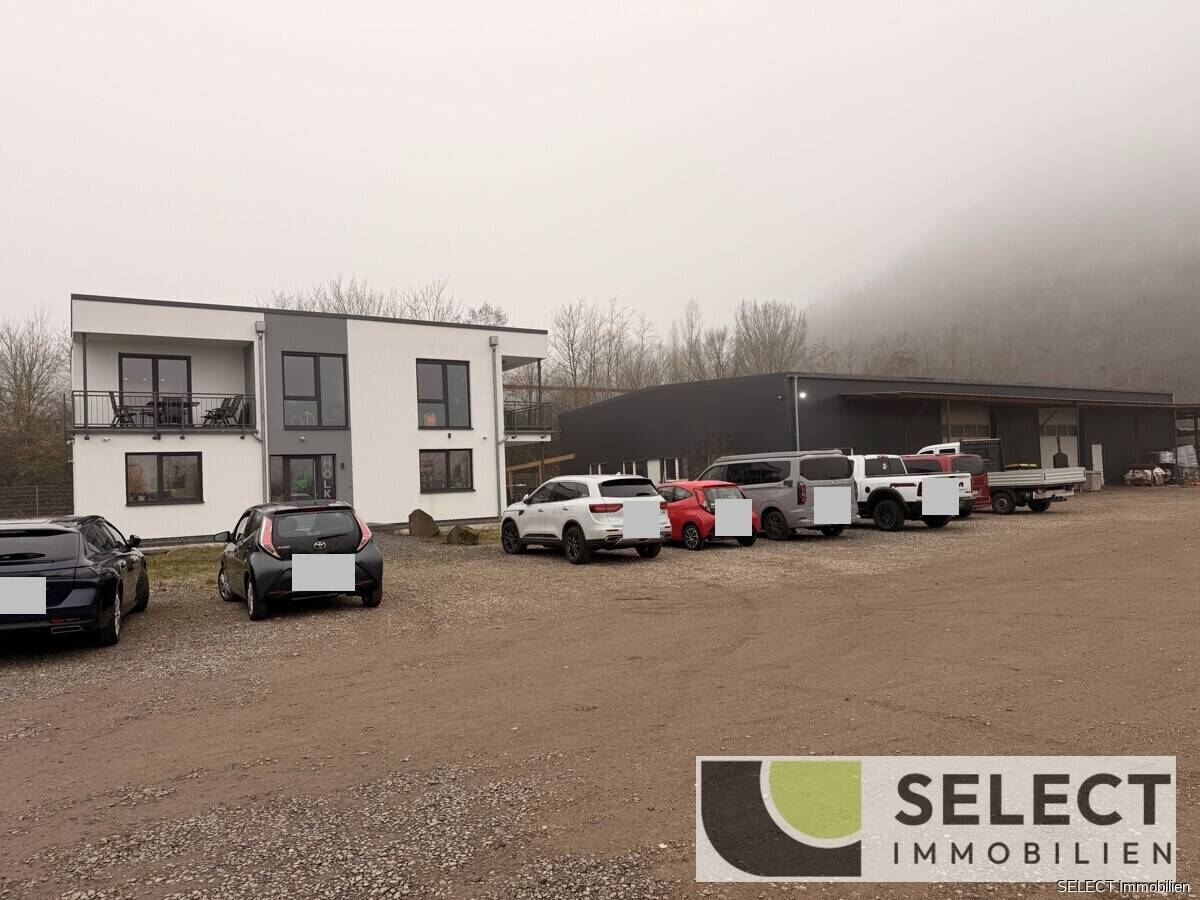 Thumbnail-Gewerbegrundstück mit modernem Wohn- u. Bürogebäude und Lagerhalle