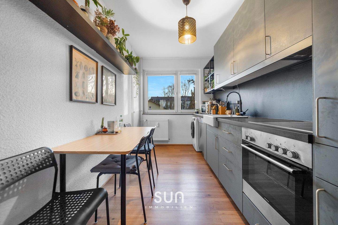 Thumbnail-RUHIG WOHNEN, STADTNAH LEBEN - Charmante 2-Zimmer-Wohnung