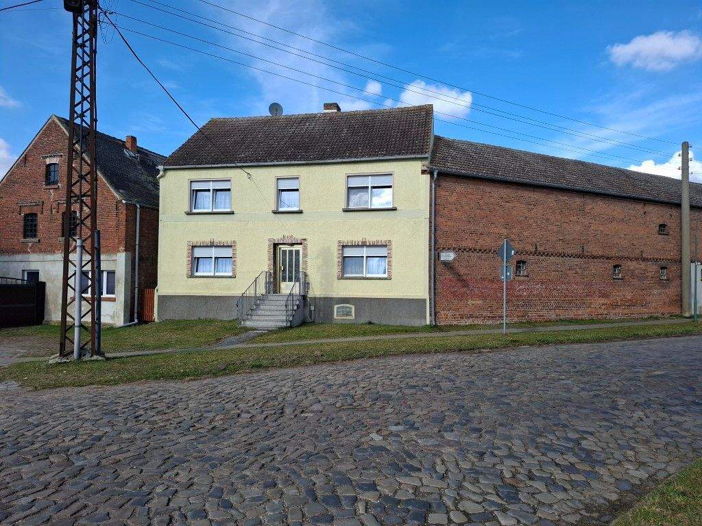 Thumbnail-Solides Bauergehöft mit 1-2 Fam.-Haus in Zerbst OT Gehrden