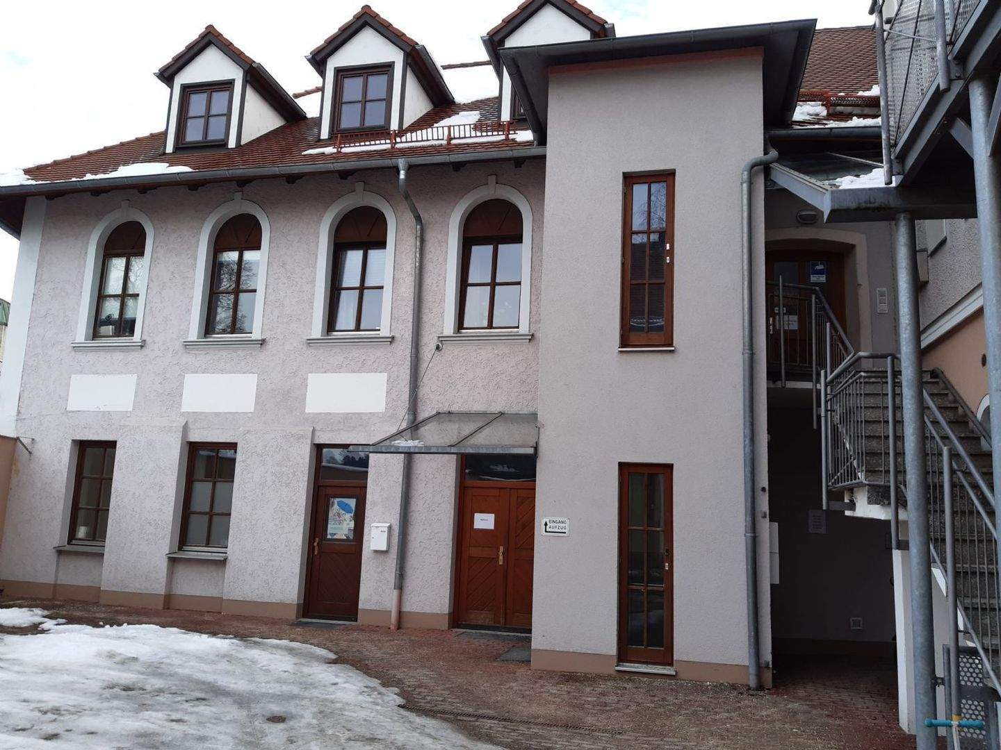 Thumbnail-178 m² 240 m² - Arztpraxis, Büro, Kanzlei ab 01.01.2027 zu verpachten