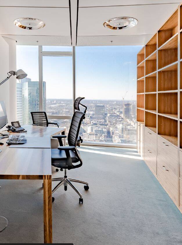 Thumbnail-Exklusive 50 m² Büroraum auf der 37. Etage - Top-Aussicht in Frankfurt