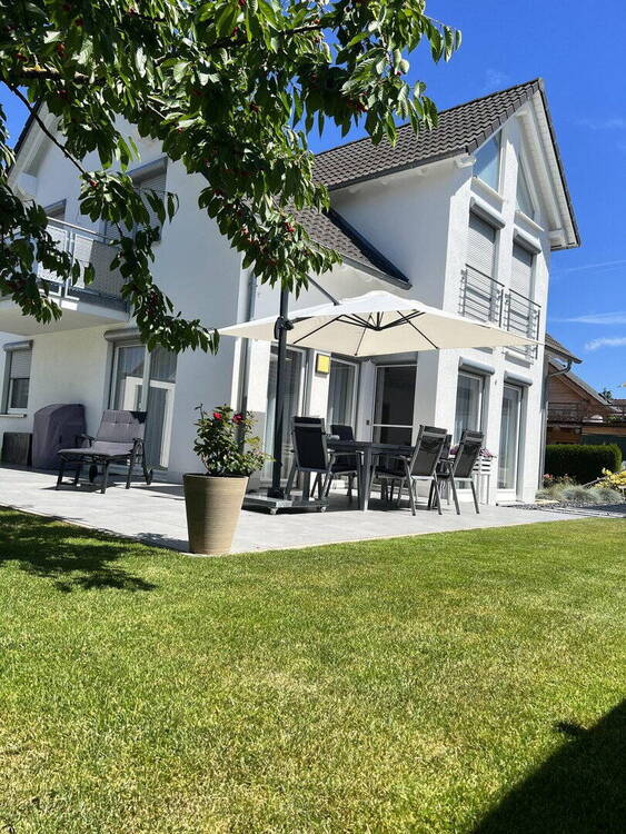 Thumbnail-Einfamilienhaus mit Einliegerwohnung