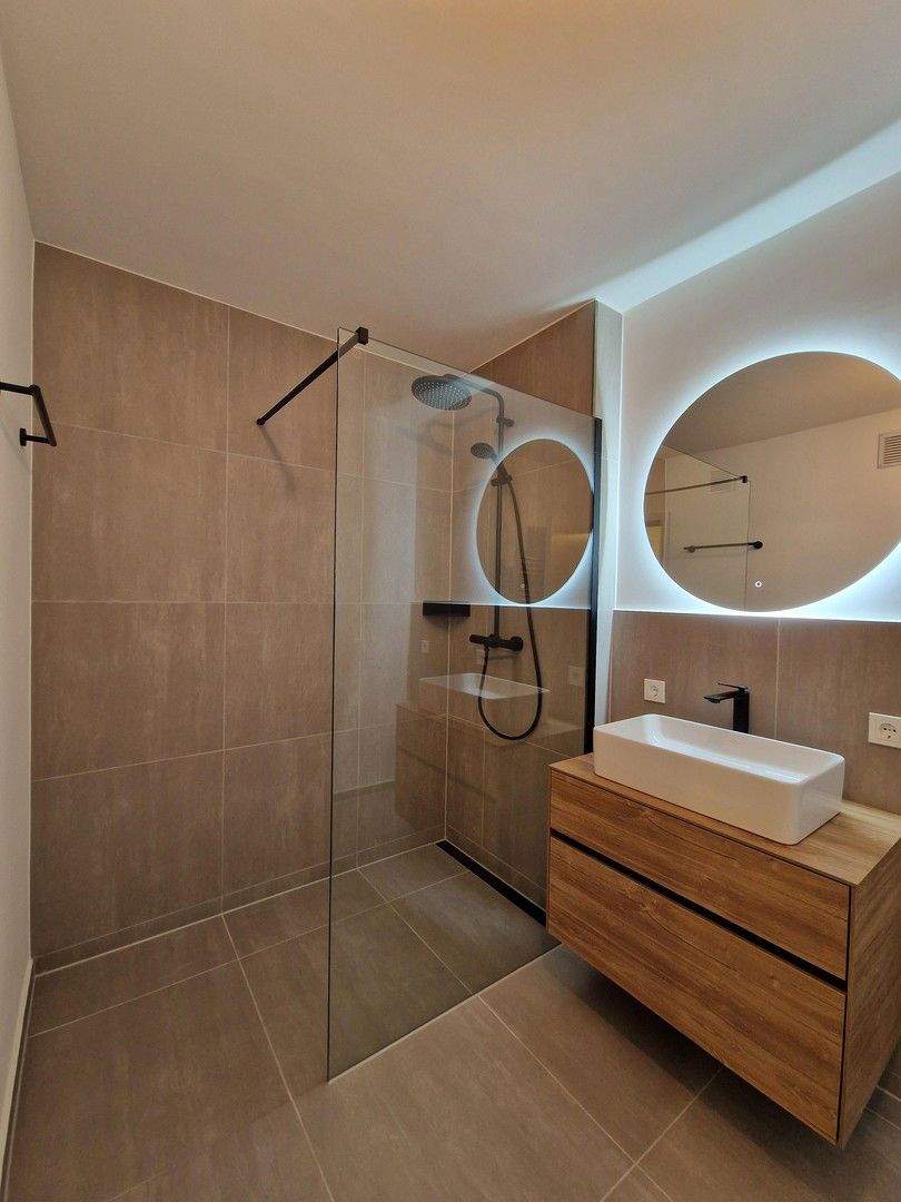 Thumbnail-Provisionsfrei! Frisch sanierte und provisionsfreie helle 3-Zimmer-Wohnung mit Südbalkon