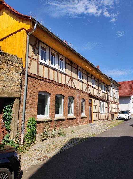 Thumbnail-Landluft schnuppern - großzügige 3 RW mit Einbauküche und Stellplatz