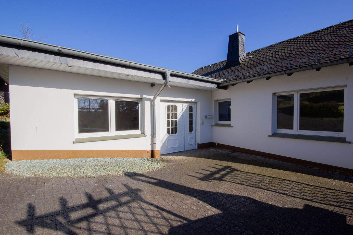 Thumbnail-Barrierefreier Wohnbereich, viel Nutzfläche - dieses Einfamilienhaus bietet Potenzial!