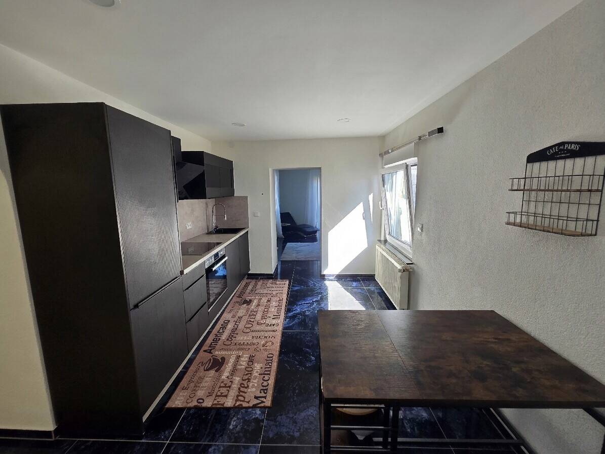 Thumbnail-Zweifamilienhaus mit viel Potenzial in guter Lage