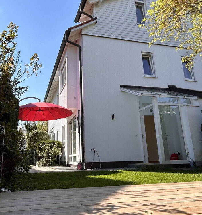 Thumbnail-Eigenheimglück im Obermenzing: Quatrohaus mit eigenem Garten mit viel Privatsphäre provisionsfrei