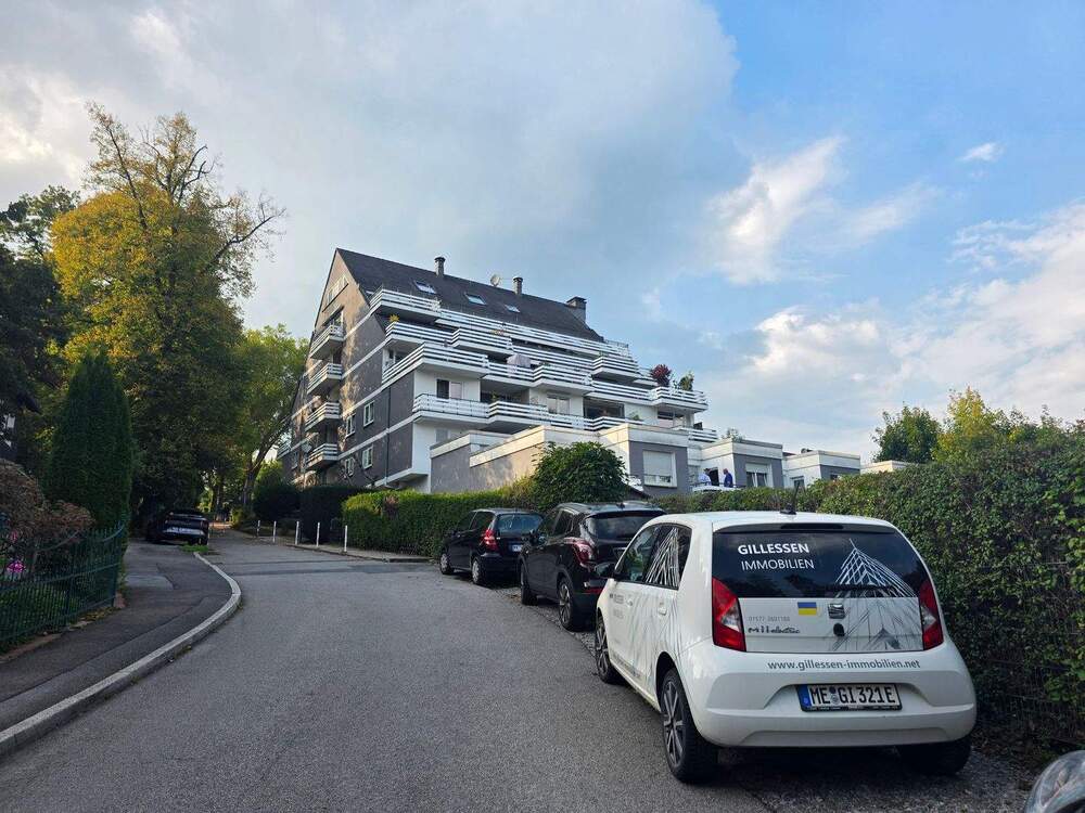 Thumbnail-RESERVIERT - Traumhafte 2-Zimmer Wohnung in Neviges - barrierefrei