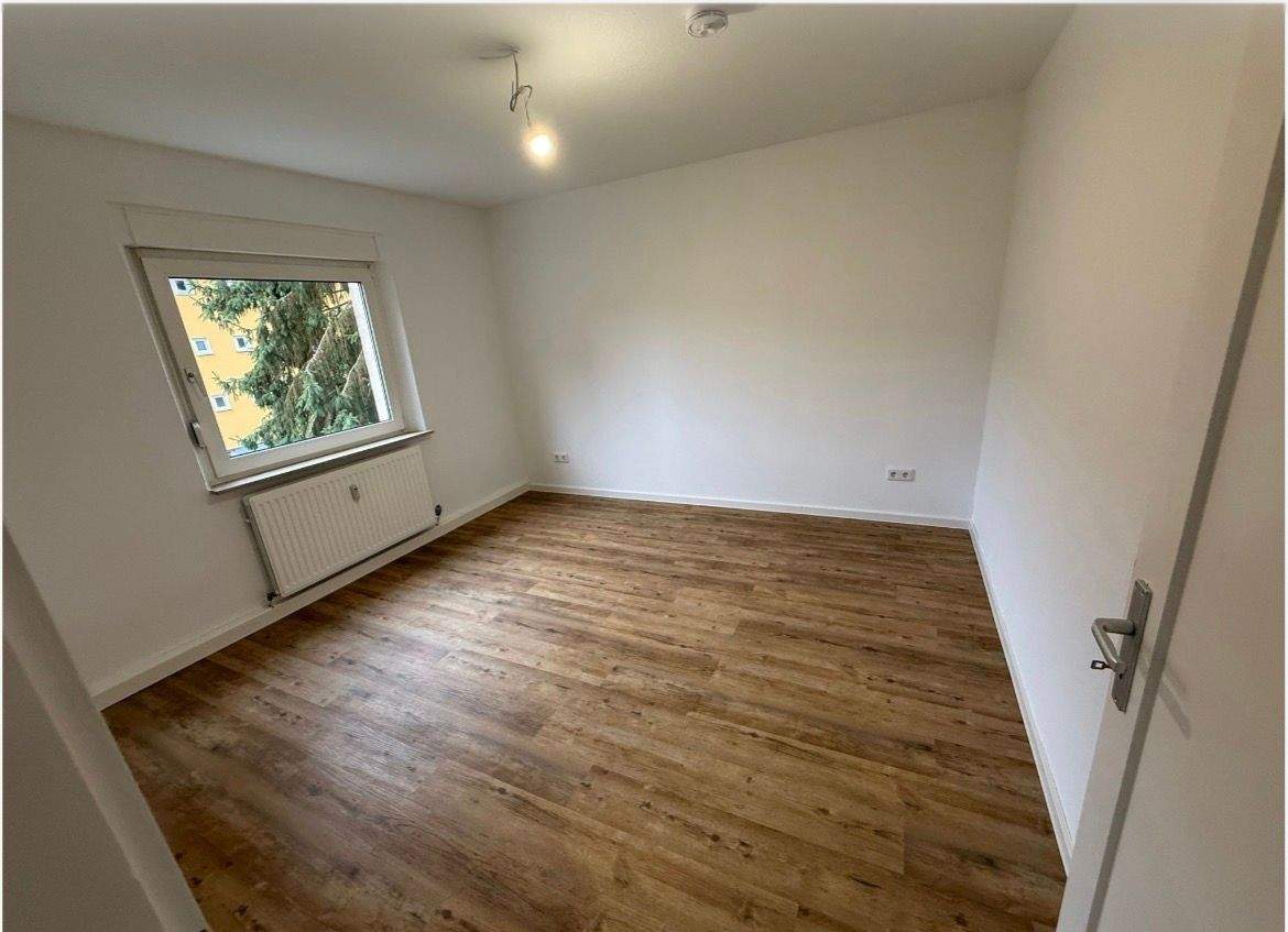 Thumbnail-Wir schenken Ihnen die erste Kaltmiete*Renovierte 2 Zimmer Wohnung mit Balkon