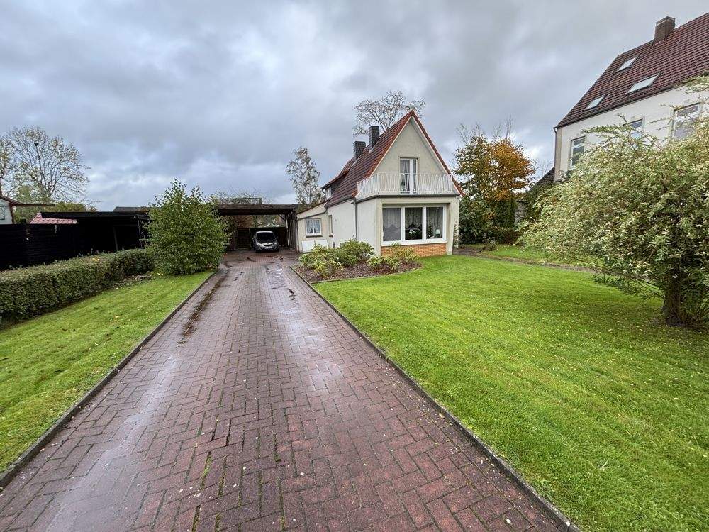 Thumbnail-Vermietetes Einfamilienhaus in Sande!