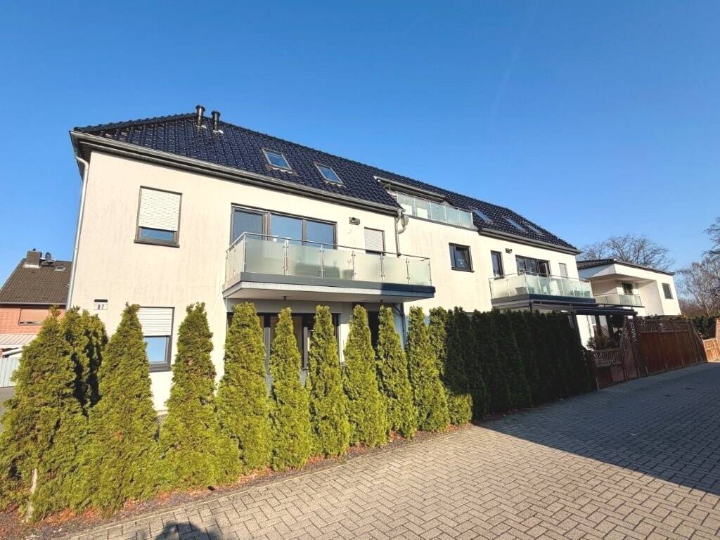 Thumbnail-Stilvoll wohnen oder clever investieren: Premium-Wohnung mit Garten