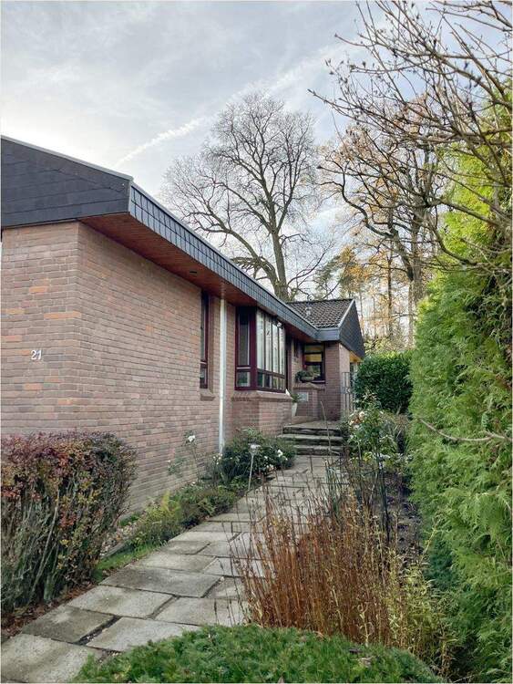 Thumbnail-Bungalow mit Entwicklungspotenzial im Aachener Südviertel