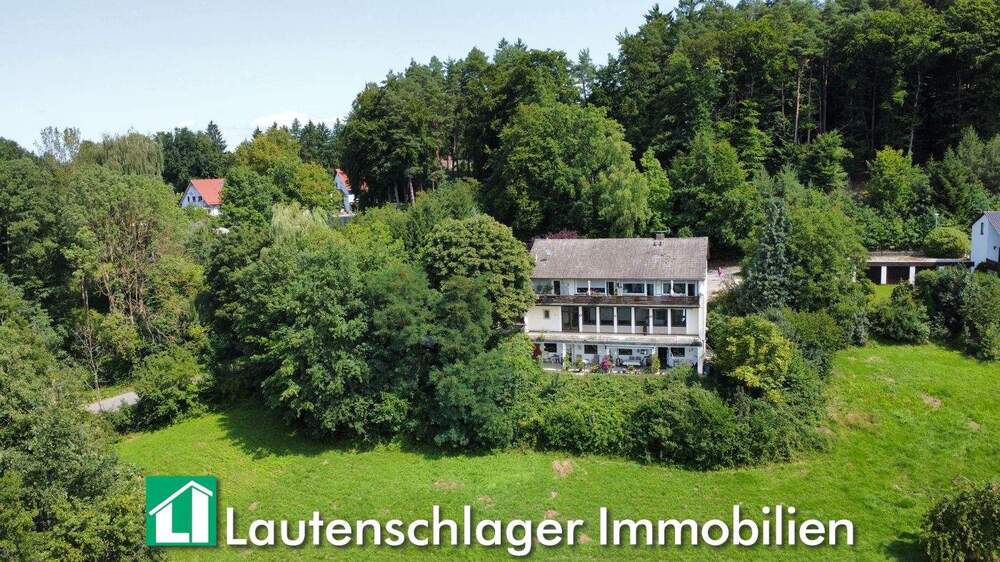 Thumbnail-Sanierungsobjekt mit viel Potential! Wohnhaus mit ehemaliger Gaststätte in Berg - Haimburg