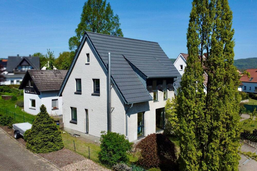 Thumbnail-2 Häuser zum sofort einziehen! Moderner Familientraum mit viel Platz in Wesernähe
