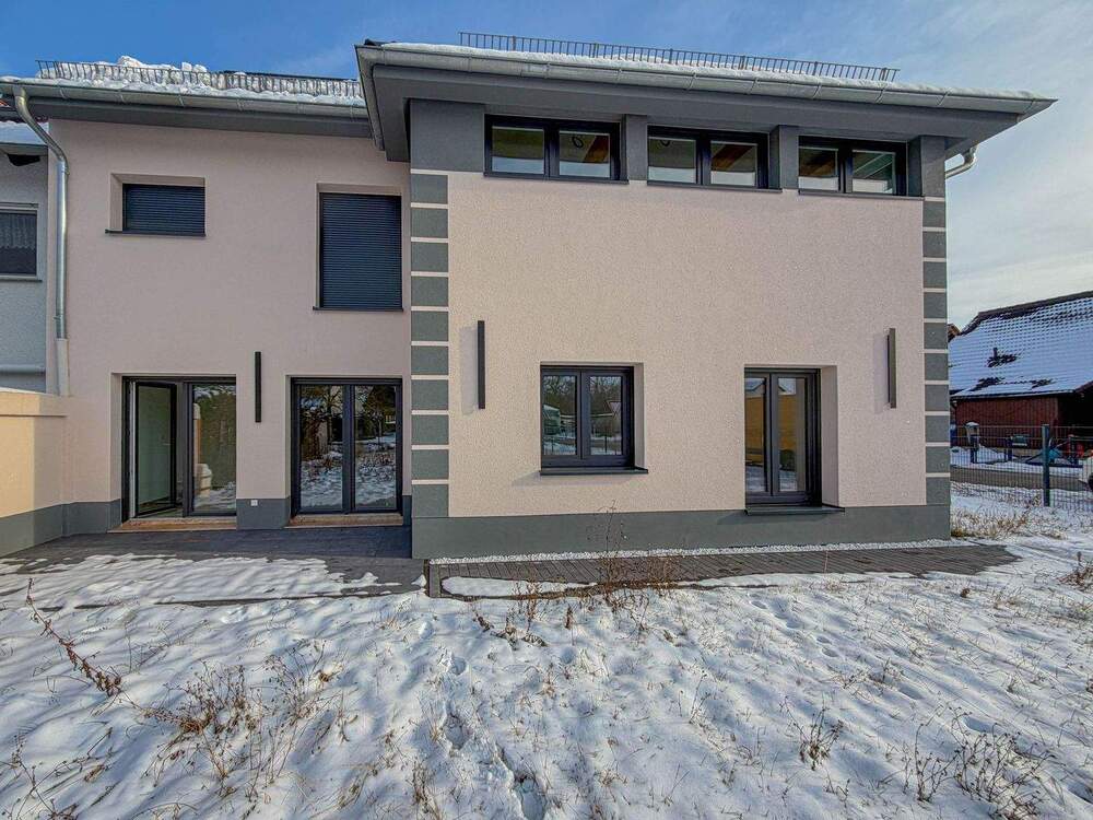 Thumbnail-Familienglück auf drei Ebenen