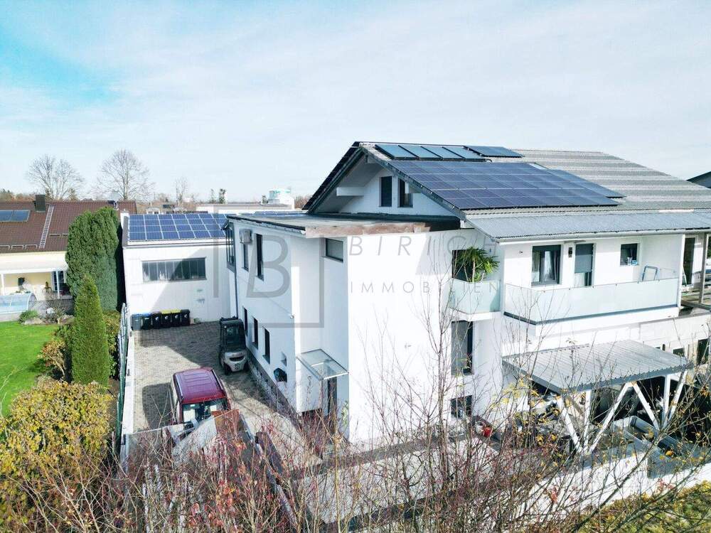 Thumbnail-Wohn- und Gewerbekomplex mit zwei Werkstätten, Lager- Büroflächen und zwei separaten Wohneinheiten