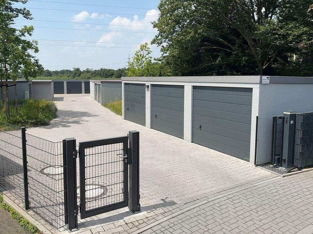 Thumbnail-2 Moderne Neubau-Garagen - Düsseldorf-Holthausen. Jetzt die letzen Garagen sichern!