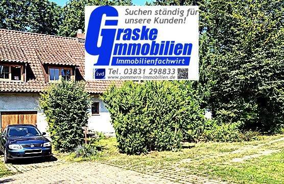 Thumbnail-Großzügiges interessantes Einfamilien-Doppelhaushälfte mit separater Einliegerwohnung und landschaftlich wunderbaren Grundstück auf der Insel Rügen zu
