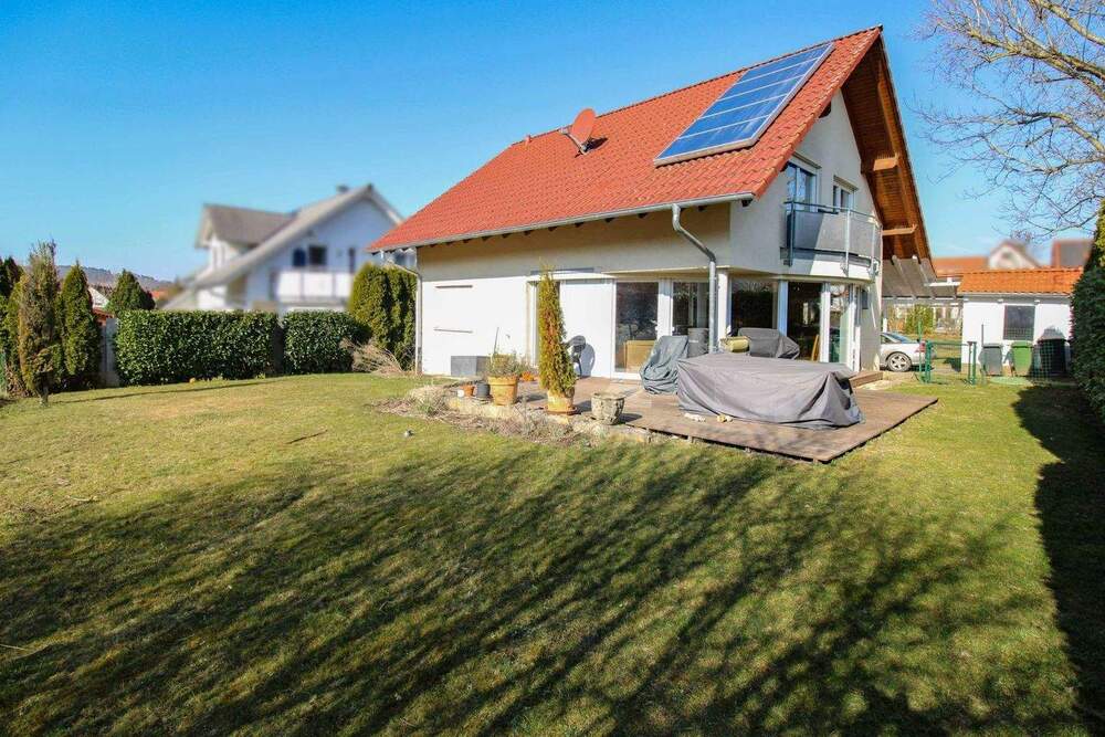 Thumbnail-Wohnträume leben: Gehobenes EFH mit Garten und Spa-Bereich in Weil im Schönbuch-Neuweiler