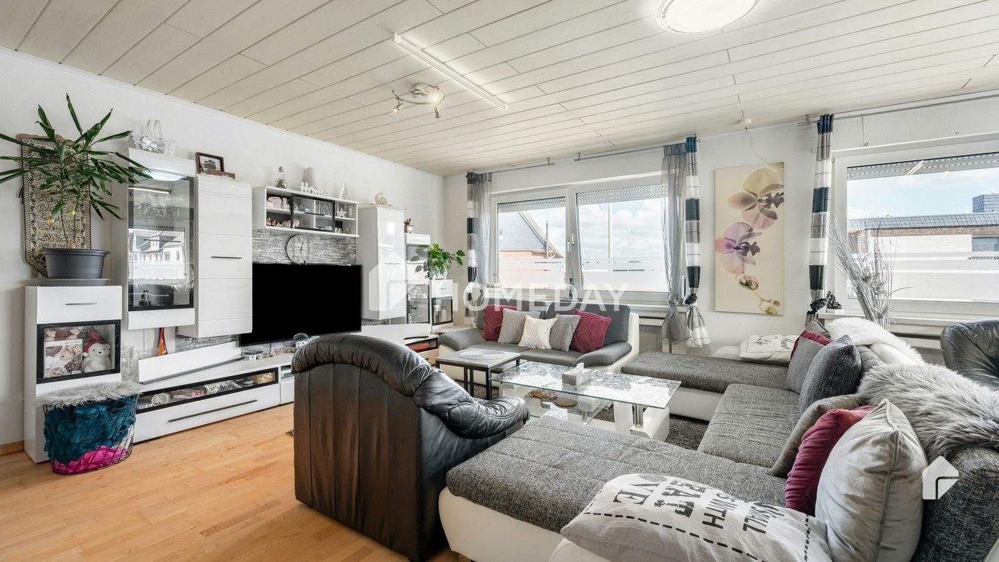 Thumbnail-Attraktives Mehrfamilienhaus mit 4 Wohneinheiten, Garten, Dachterrasse und Wintergarten