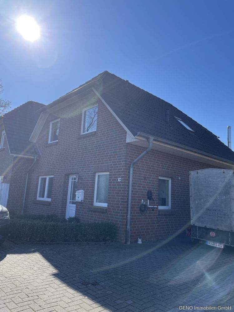 Thumbnail-Attraktive Doppelhaushälfte zu verkaufen