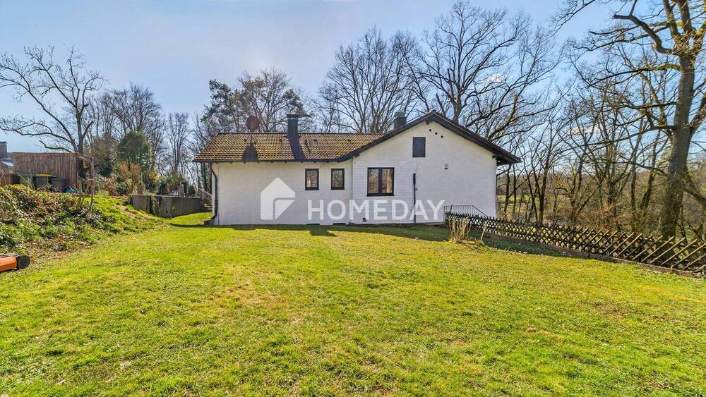 Thumbnail-EFH mit möglicher ELW in ruhiger Lage mit großem Grundstück und vielseitigem Nutzungspotenzial