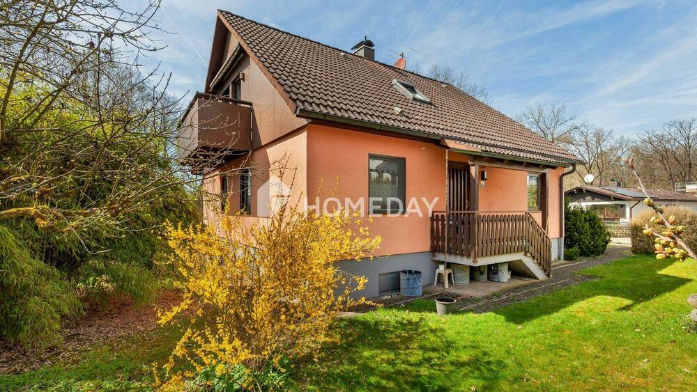 Thumbnail-Ruhig gelegenes Einfamilienhaus mit großem Grundstück und vielseitigen Nutzungsmöglichkeiten