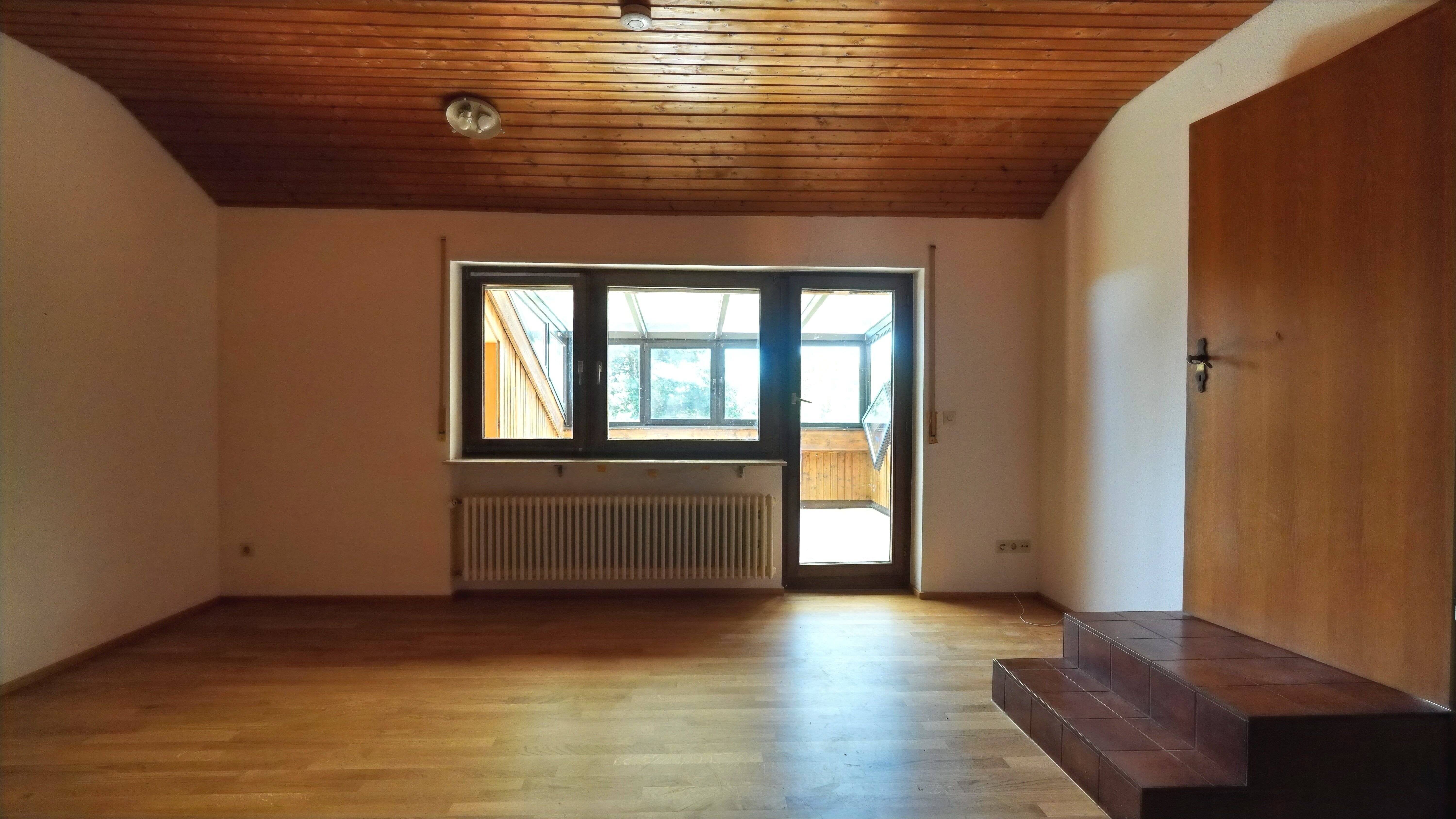 Thumbnail-DACHGESCHOSS-WOHNUNG MIT FERNBLICK
