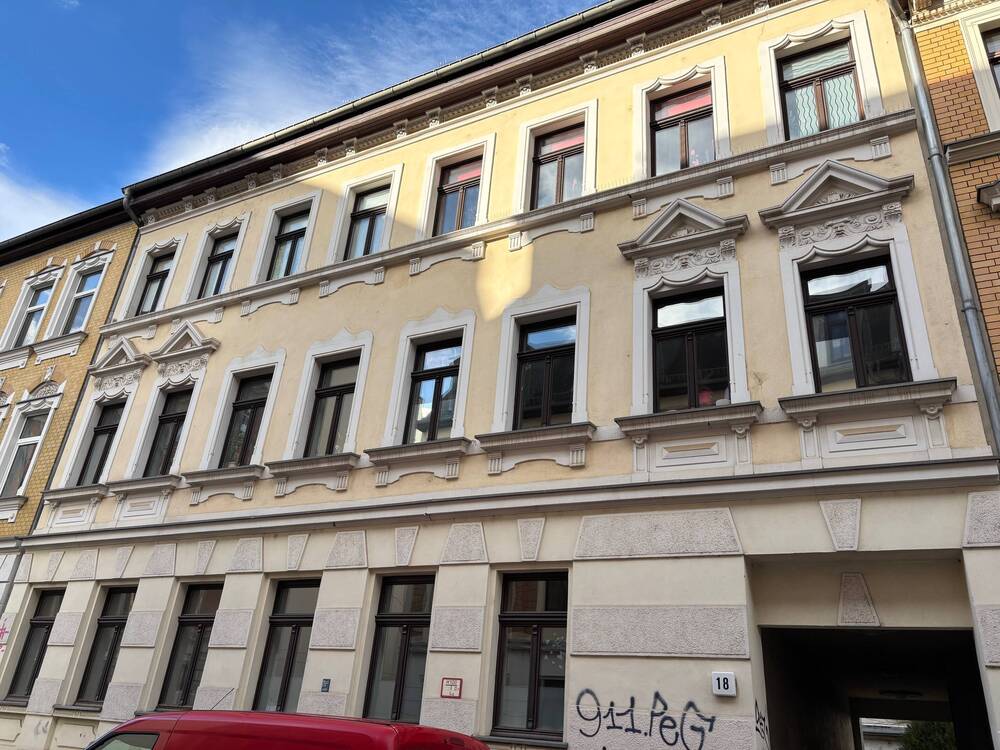 Thumbnail-* Altlindenau * MFH * Balkone * gut vermietet *