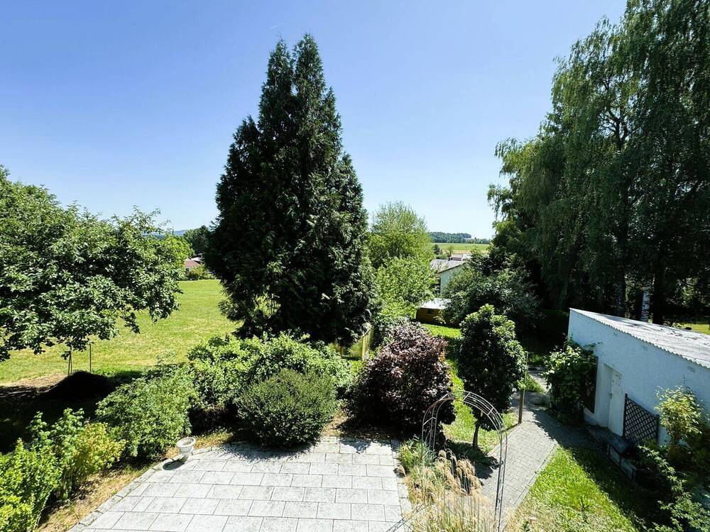 OG Blick vom Badezimmer