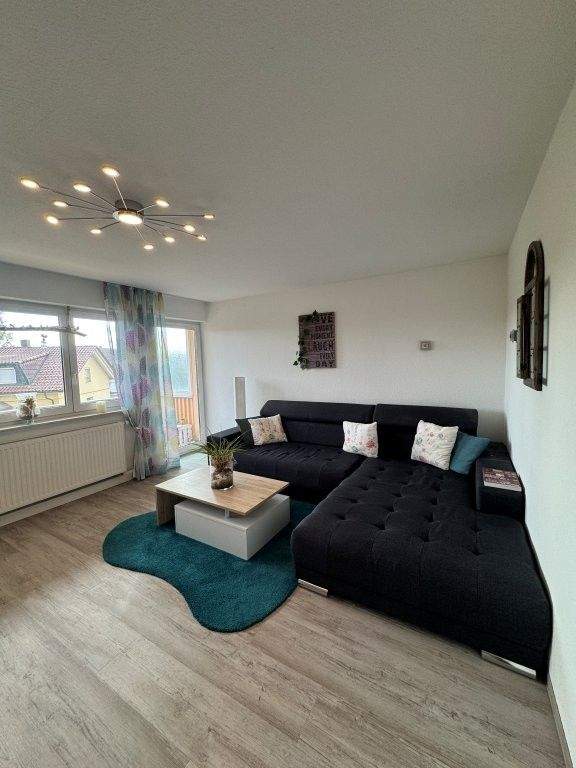 Thumbnail-BW 2735: Helle renovierte 4-Zimmer-Eigentumswohnung in ruhiger Lage von Schwenningen