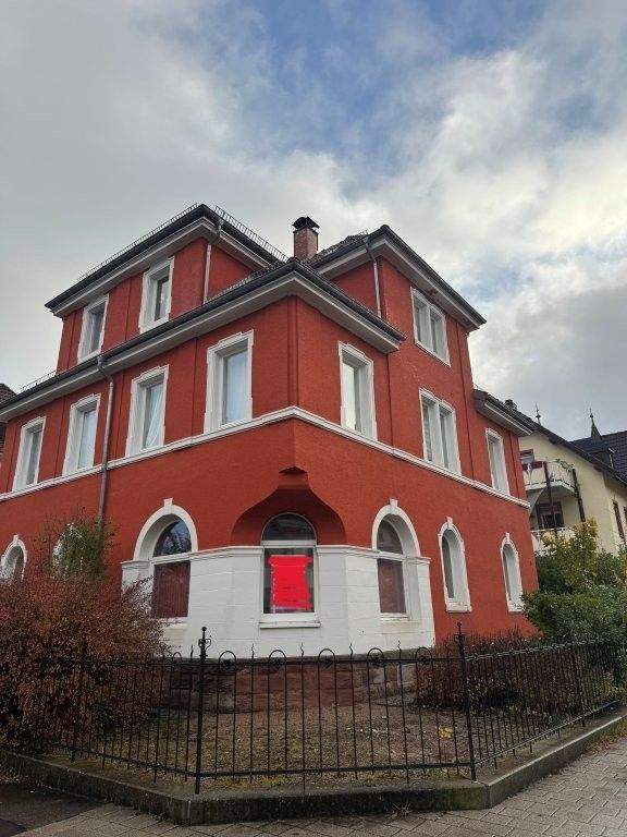 Thumbnail-BW 2732: Wohn- und Geschäftshaus am Rande der Villinger Altstadt.