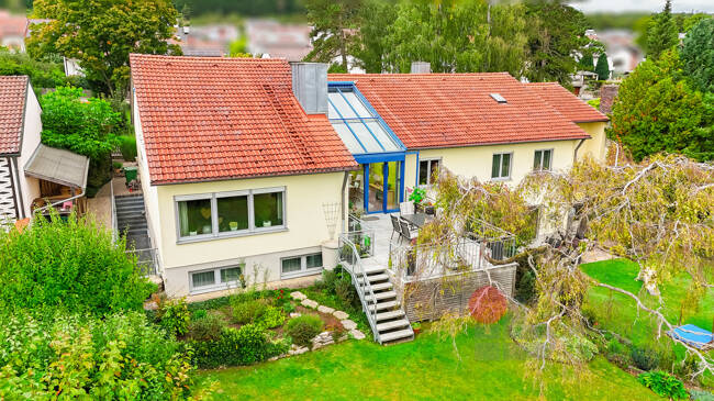 Thumbnail-Großzügiges Einfamilienhaus mit ausgebautem Keller + Weitläufiger Garten + Saniert 1999
