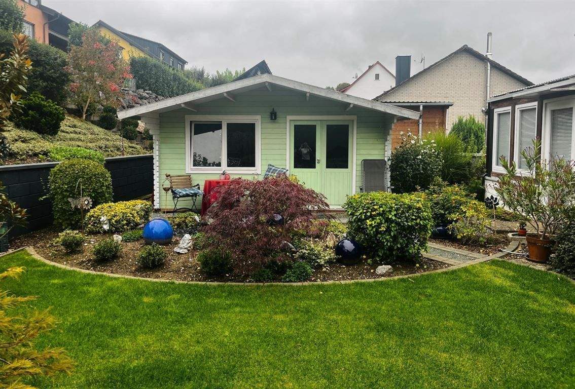 Thumbnail-Weismain ** EFH mit guter Lage und viel Charm ** Wintergarten, Garage, Garten uvm.