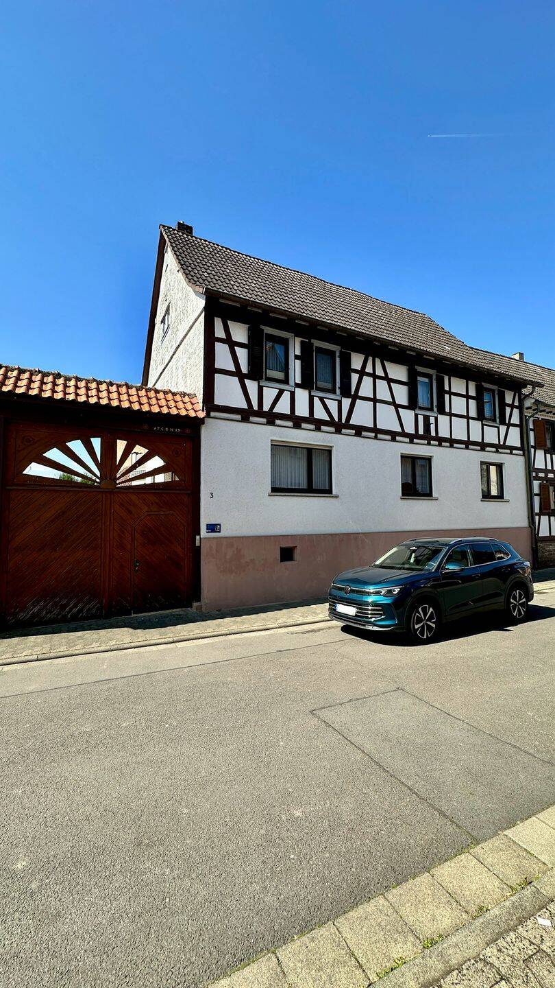 Hofensemble im Herzen von Habitzheim