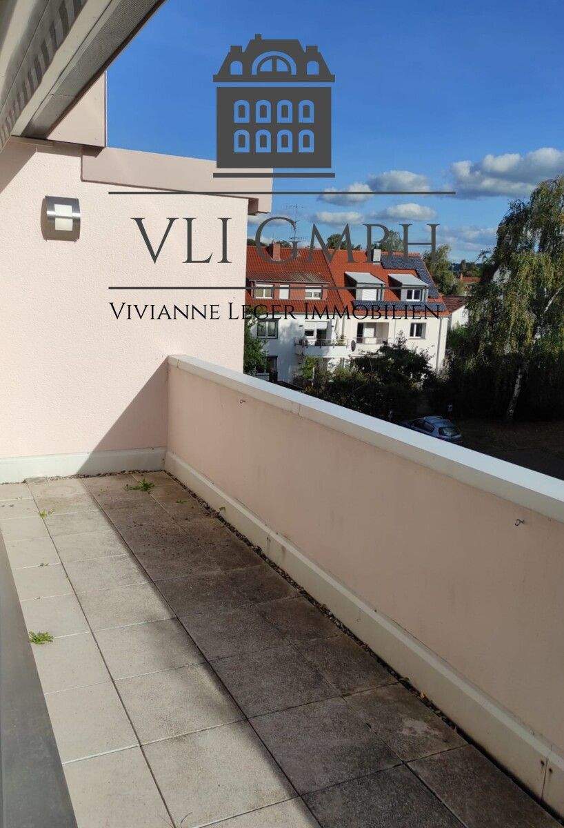 Thumbnail-Saarbrücken - Rotenbühl - Stilvolle 4 -Zimmer- Wohnung mit gr. Balkon und Garage