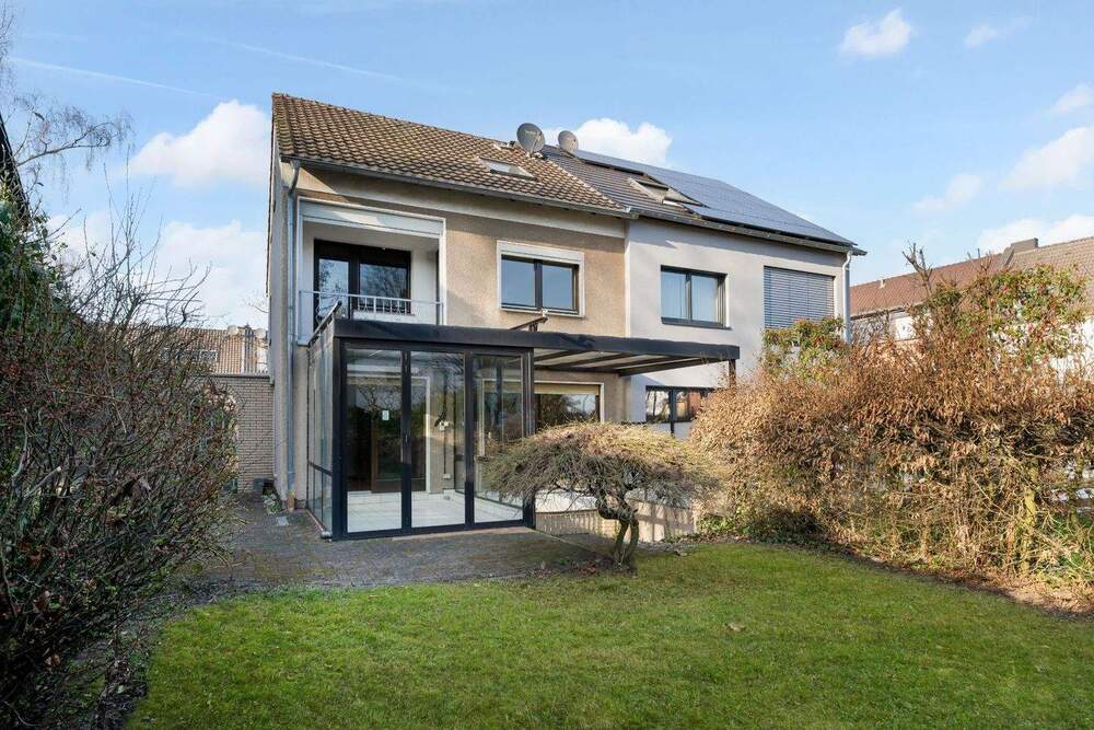 Thumbnail-Bezugsfreie Doppelhaushälfte in Frechen-Königsdorf