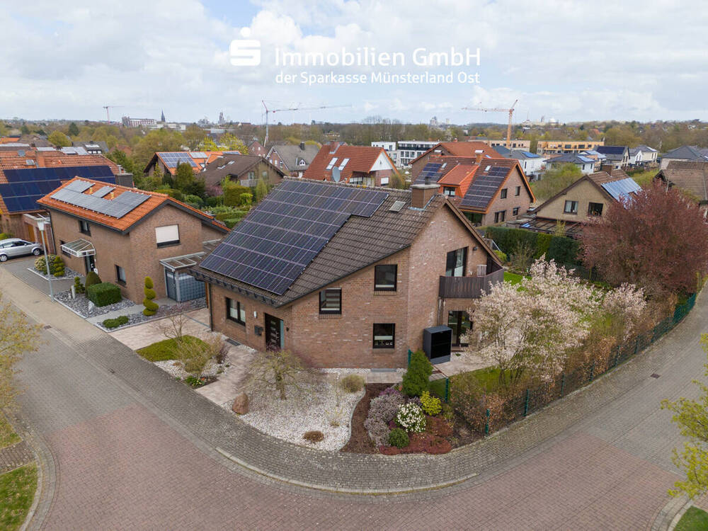 Thumbnail-Exklusiv, modern und einzugsbereit - Zweifamilienhaus in bester Wohnlage!