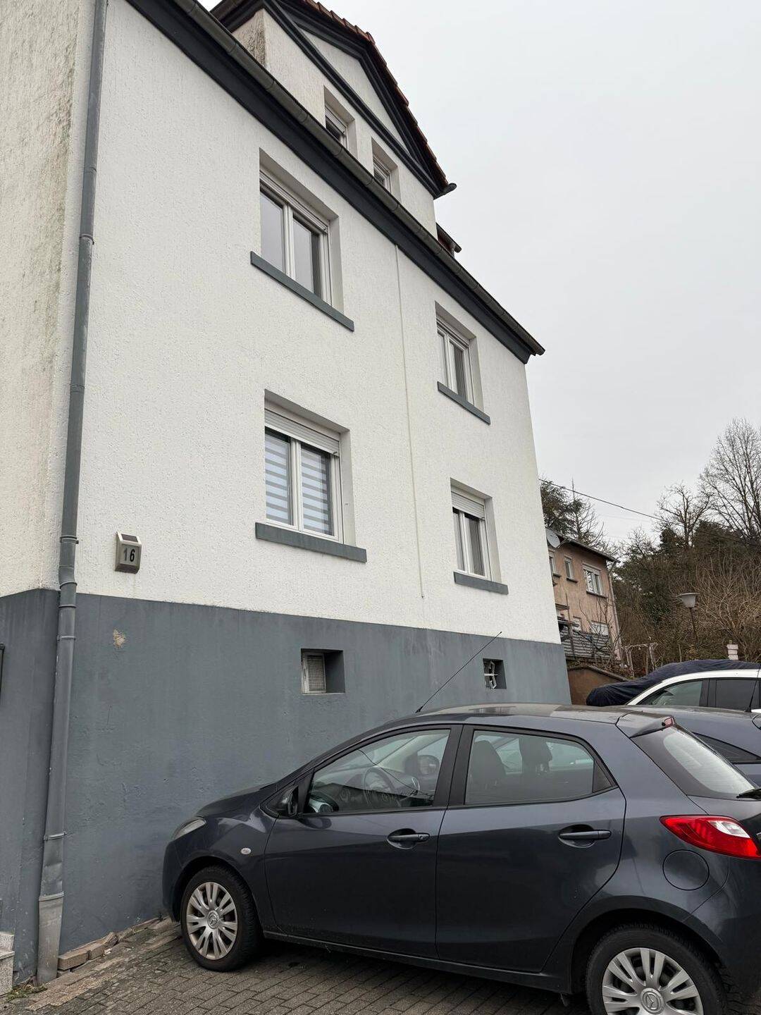 Thumbnail-Renovierte DG-Wohnung in Merzig zu vermieten!