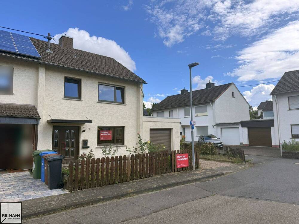 Thumbnail-Gepflegte Doppelhaushälfte mit Garage und Garten in schöner Wohnlage von Neuwied-Oberbieber