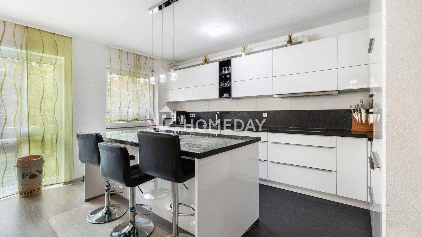 Thumbnail-Neuwertige 4-Zimmer-Gartenwohnung mit Townhouse-Feeling, Kamin und verschließbarem TG-Stellplatz