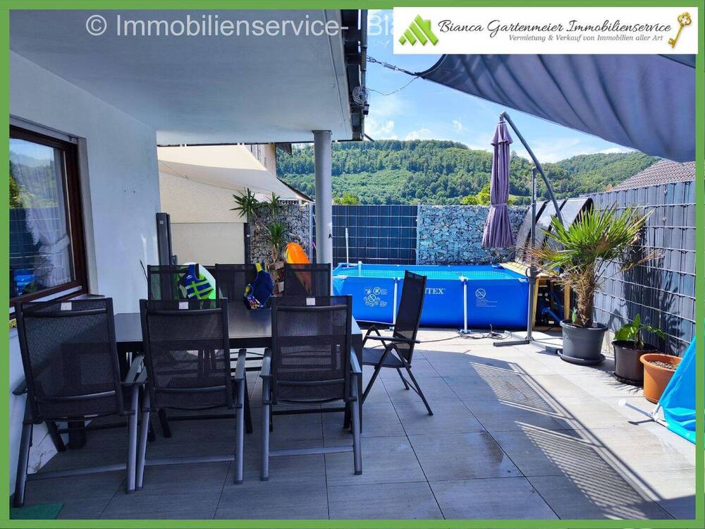 Thumbnail-** Familienfreundliches TraumhausMehrgenerationenhaus mit Duplexgarage**