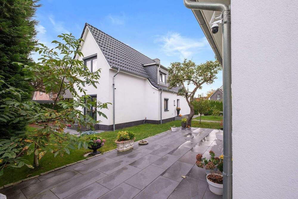 Thumbnail-Stilvoll saniertes Einfamilienhaus mit Anbau, großzügigem Grundstück in Norderstedt Friedrichsgabe