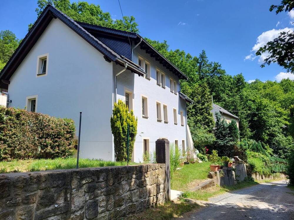 Thumbnail-Gemütliches Ein-Zweifamilienhaus mit historischem Charme in Bannewitz – auf Wunsch mit gratis Grundstück und Bungalow