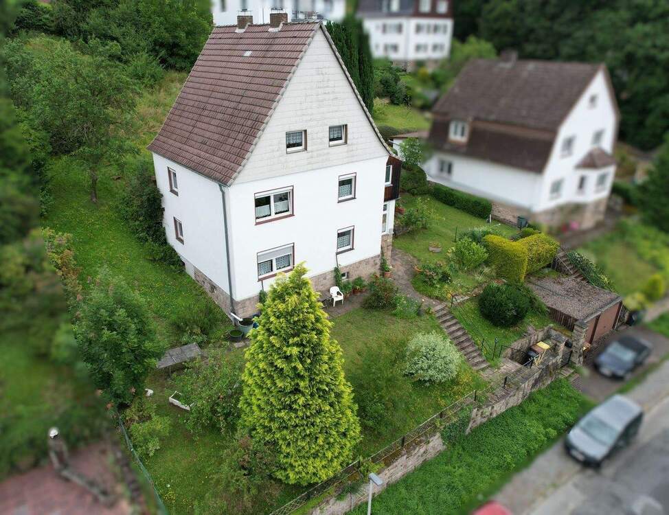 Thumbnail-Zweifamilienhaus mit Erweiterungsmöglichkeiten in Bad Karlshafen